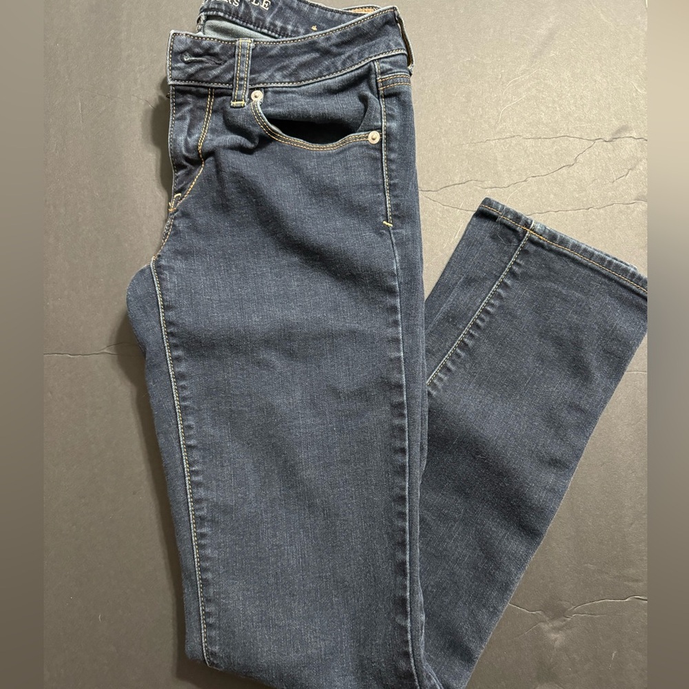 American Eagle skinny jeans